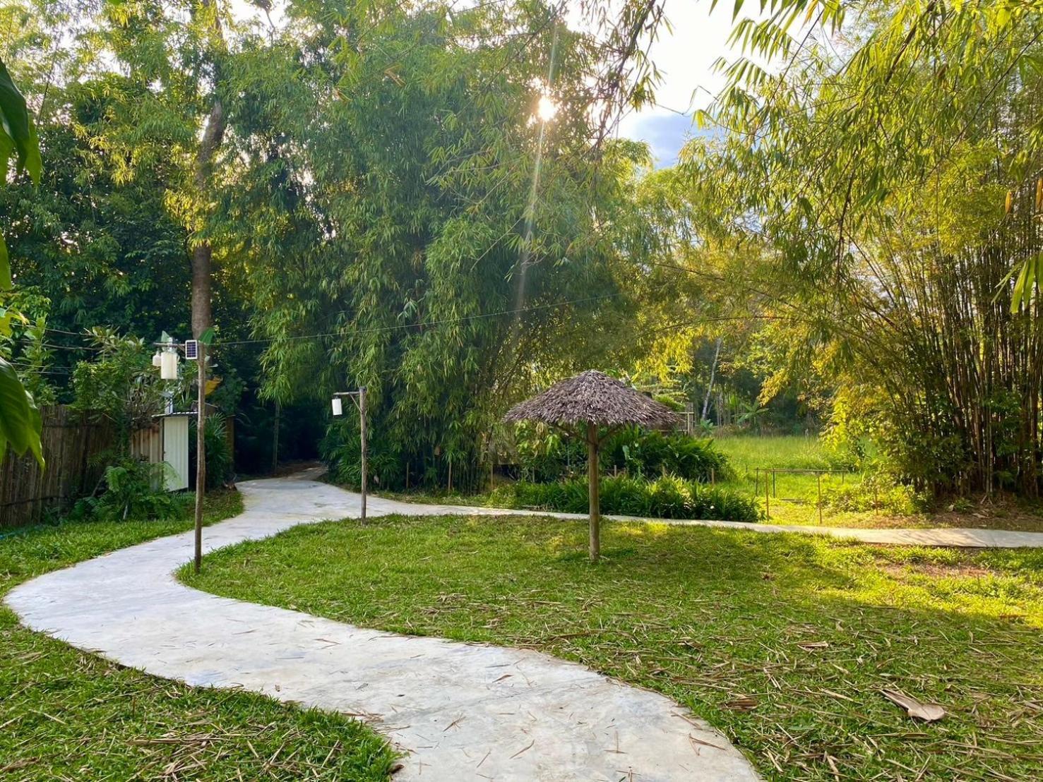 Baan Nai Baan Nok Resort Nakhon Nayok Exteriör bild