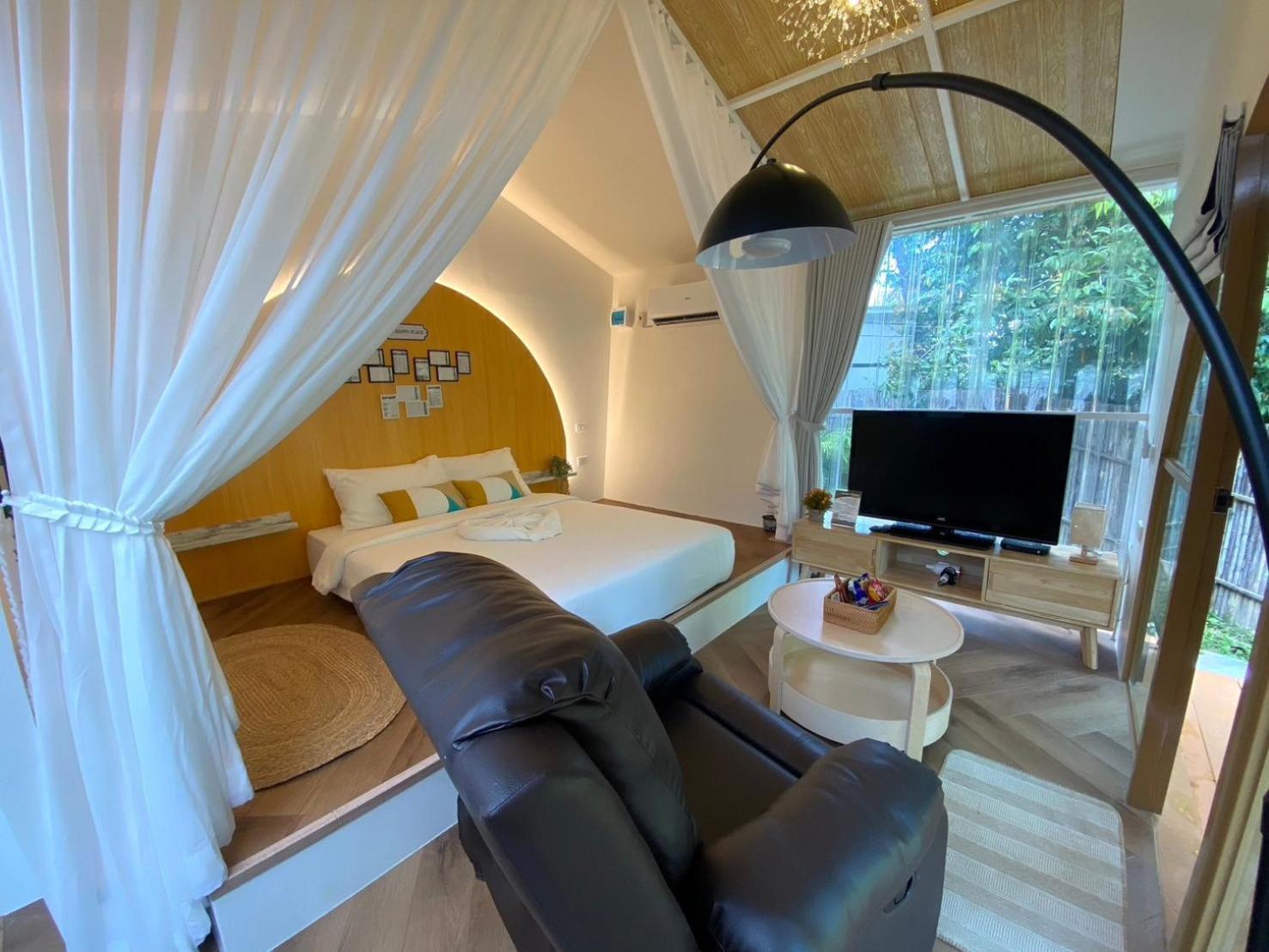 Baan Nai Baan Nok Resort Nakhon Nayok Exteriör bild